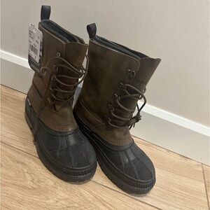 BNWT Baffin Nunavut Boots
